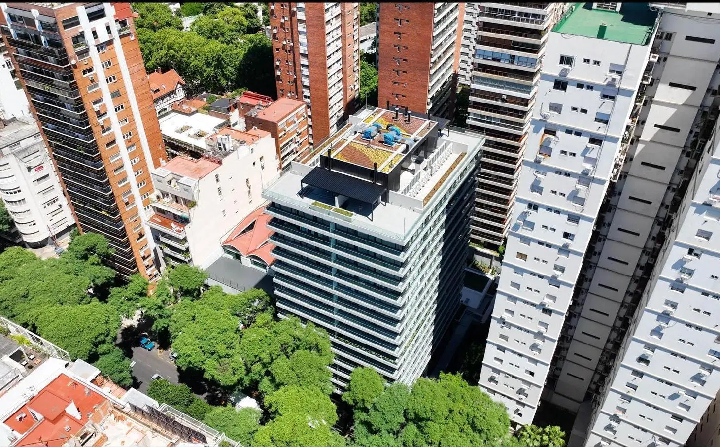 Departamento 4 ambientes en VENTA con dependencia y 2 cocheras - QUARTIER Lacroze 2