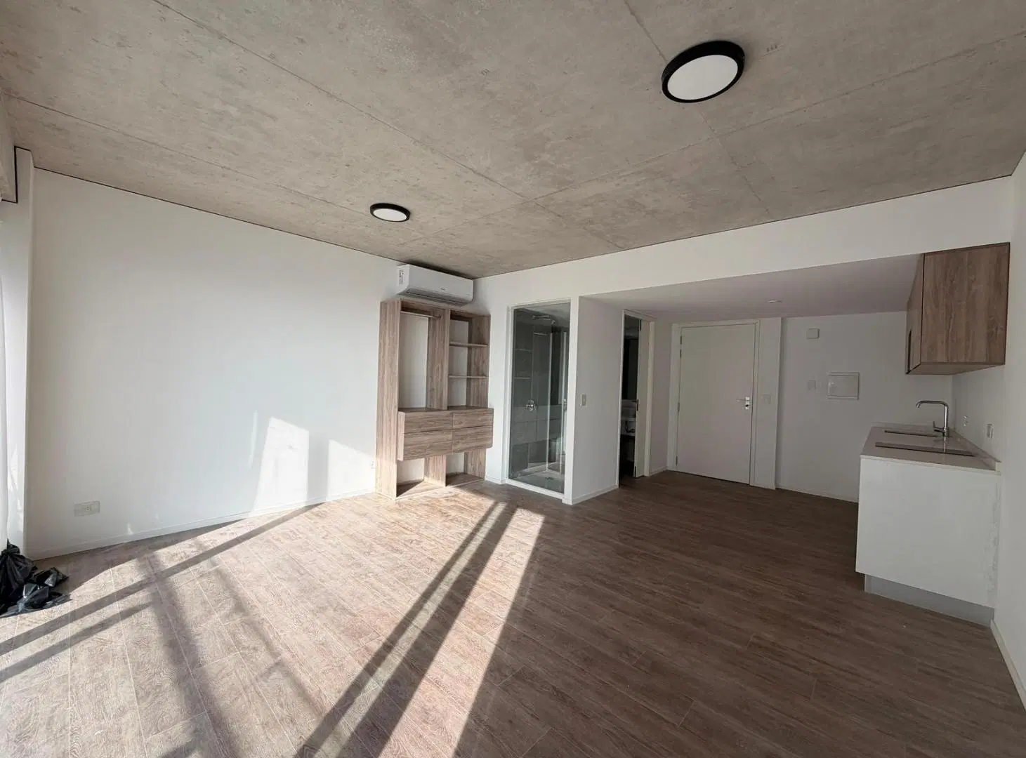 Monoambiente en piso alto con Vista Abierta - Quartier del Bajo 5