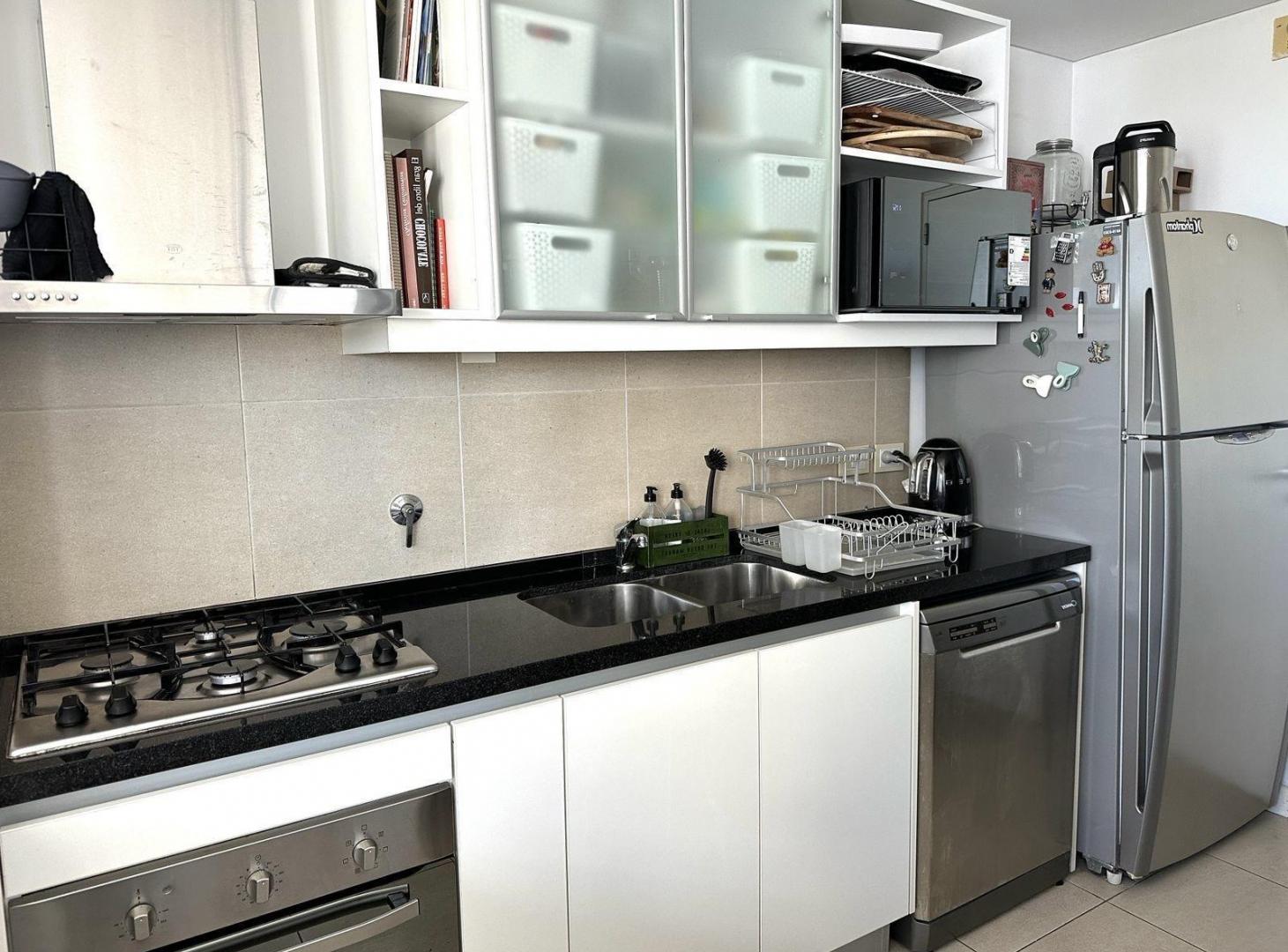 Foto de Vicente Lopez, Horizons - Imperdible 3 ambientes c/cochera, piso alto, imagen 2