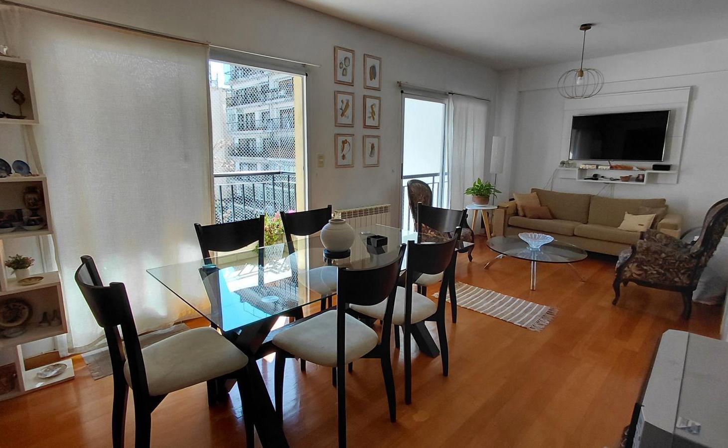 Foto de Departamento 3 ambientes con cochera y balcón - Semipiso en Recoleta, imagen 1