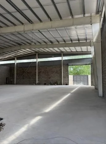 Galpón Industrial En Alquiler A Estrenar- Francisco Álvarez
