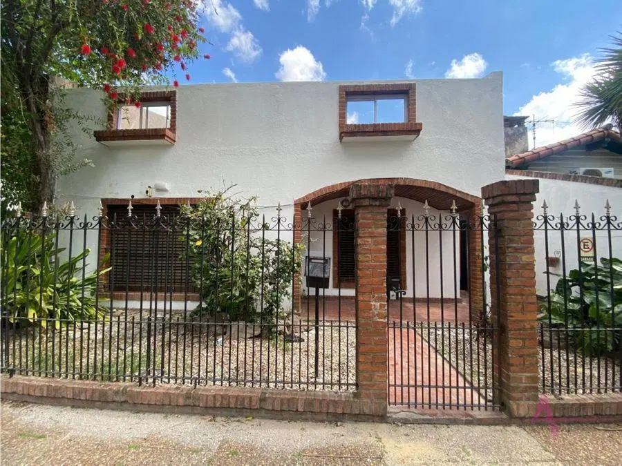 CASA ITUZAINGO NORTE VENTA FRAGIO 500 1