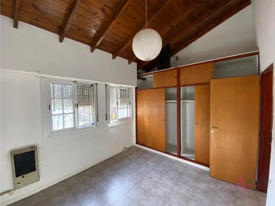 SAN ANTONIO DE PADUA DUPLEX EN ALQUILER QUINTANA 288 4