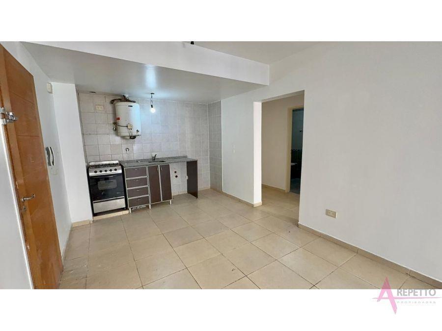 Foto de MORON DEPTO DE 2 AMB A LA VENTA RAMELLA 61, imagen 3