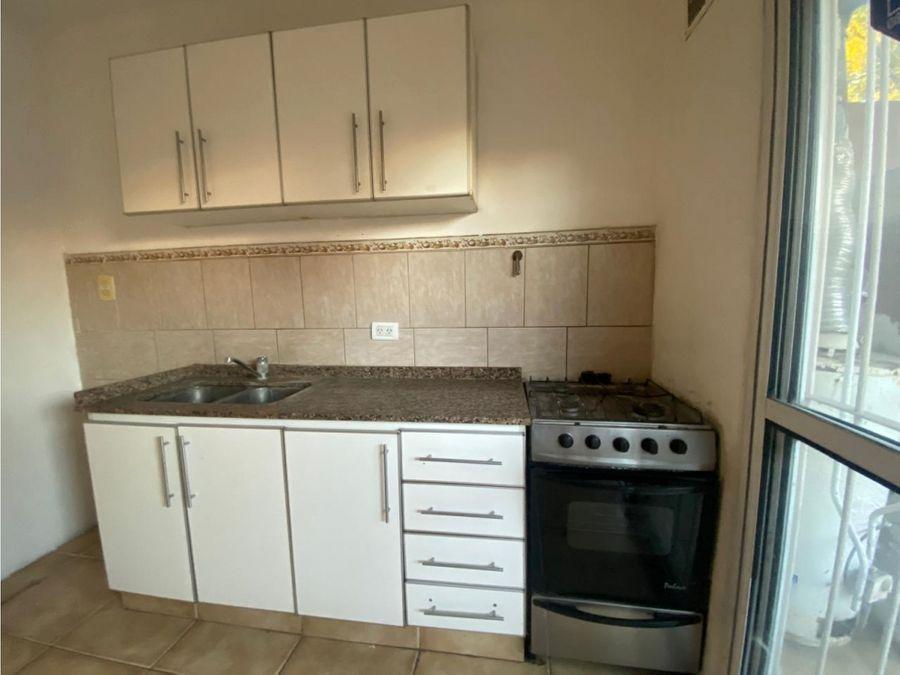 Foto de ITUZAINGO SUR DUPLEX EN ALQUILER PINTO 438, imagen 2