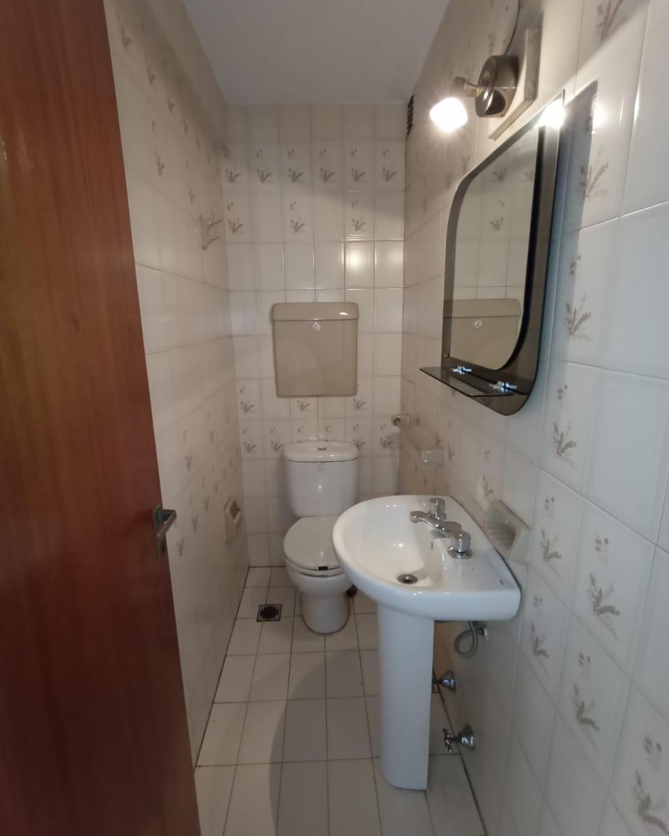 Barracas Departamento 4 Ambientes Piso de 122 m² Al Frente Balcón 2