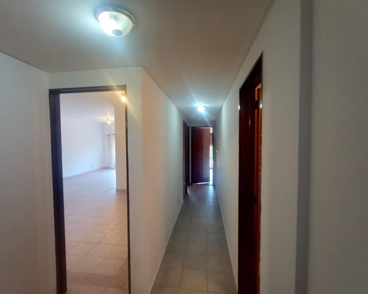 Barracas Departamento 4 Ambientes Piso de 122 m² Al Frente Balcón 5