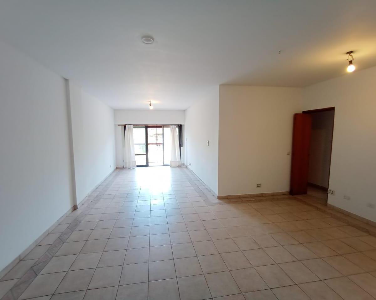 Barracas Departamento 4 Ambientes Piso de 122 m² Al Frente Balcón 3