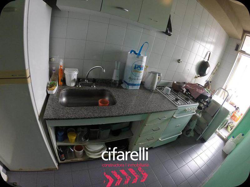 Muy Buena Oportunidad! Departamento 2 Ambientes con Balcon Amplio y Muy Buena Ubicación 1