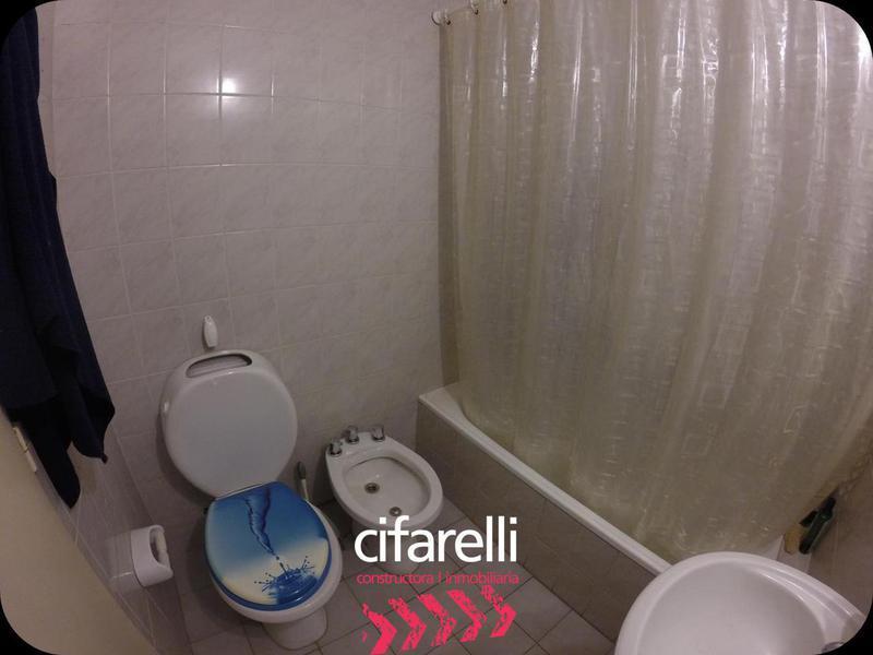 Muy Buena Oportunidad! Departamento 2 Ambientes con Balcon Amplio y Muy Buena Ubicación 3
