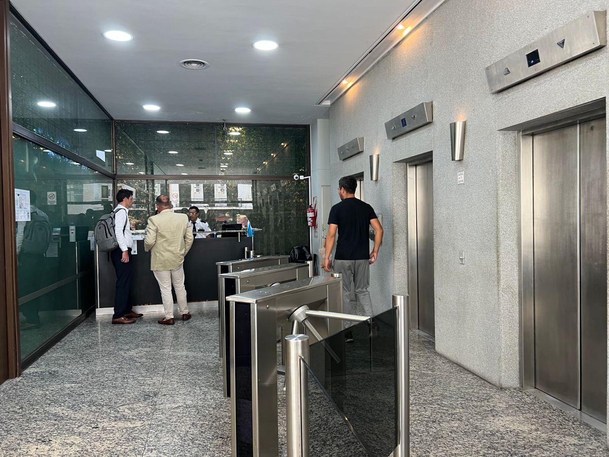 Financiación a 5 años. Oficina comercial de 500 m² en venta en San Nicolás