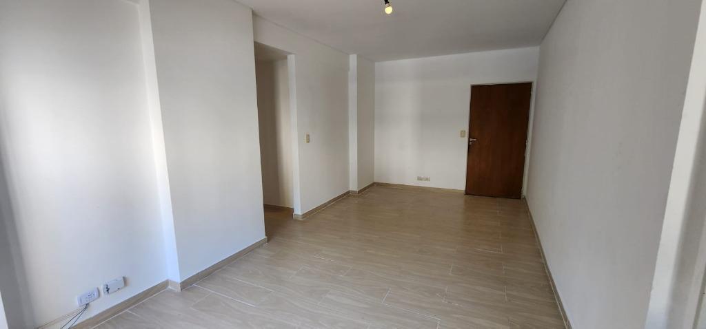 Foto de VENTA CON RENTA, imagen 5