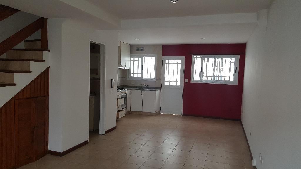 Foto de CASAS - DUPLEX - FLORIDA M, GRAN BS. AS. NORTE, imagen 2
