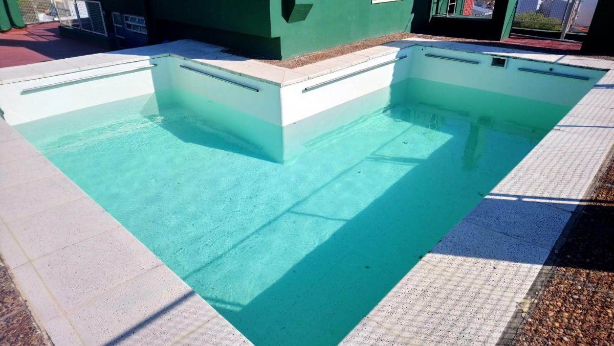 Foto de EXCELENTE SEMIPISO-VISTA ABIERTA-PISCINA- COCHERA-4 AMB CON DEP. DE, imagen 5