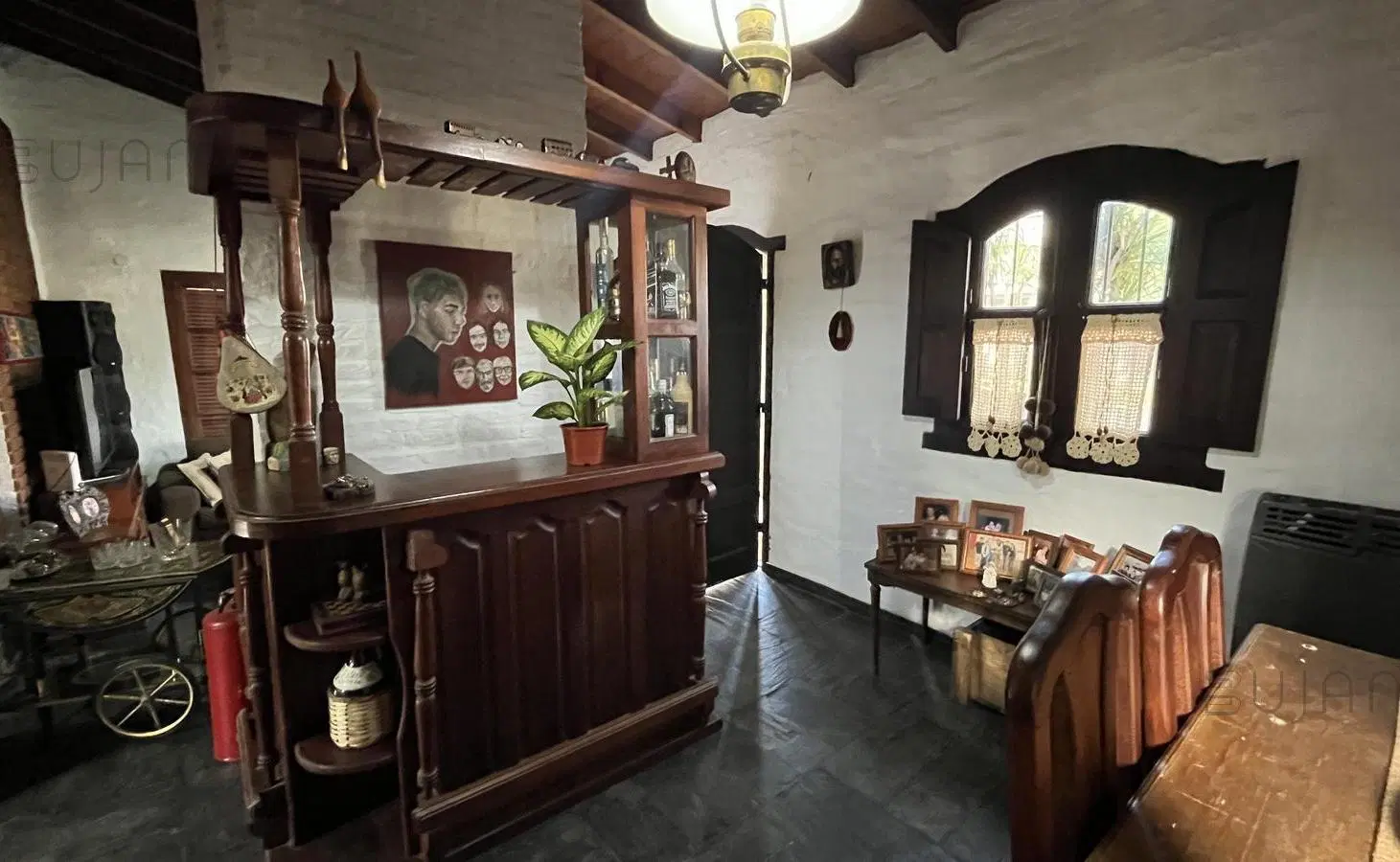 Venta Casa 3 ambientes con pileta en Burzaco 3