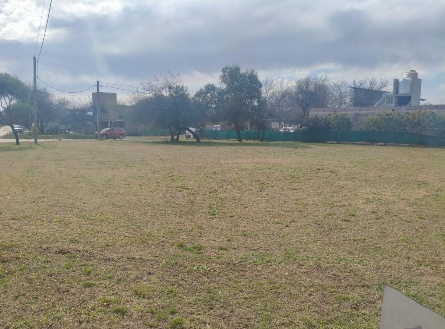 Las Corzuelas! HERMOSO LOTE!! excelente ubicación en el barrio!!!