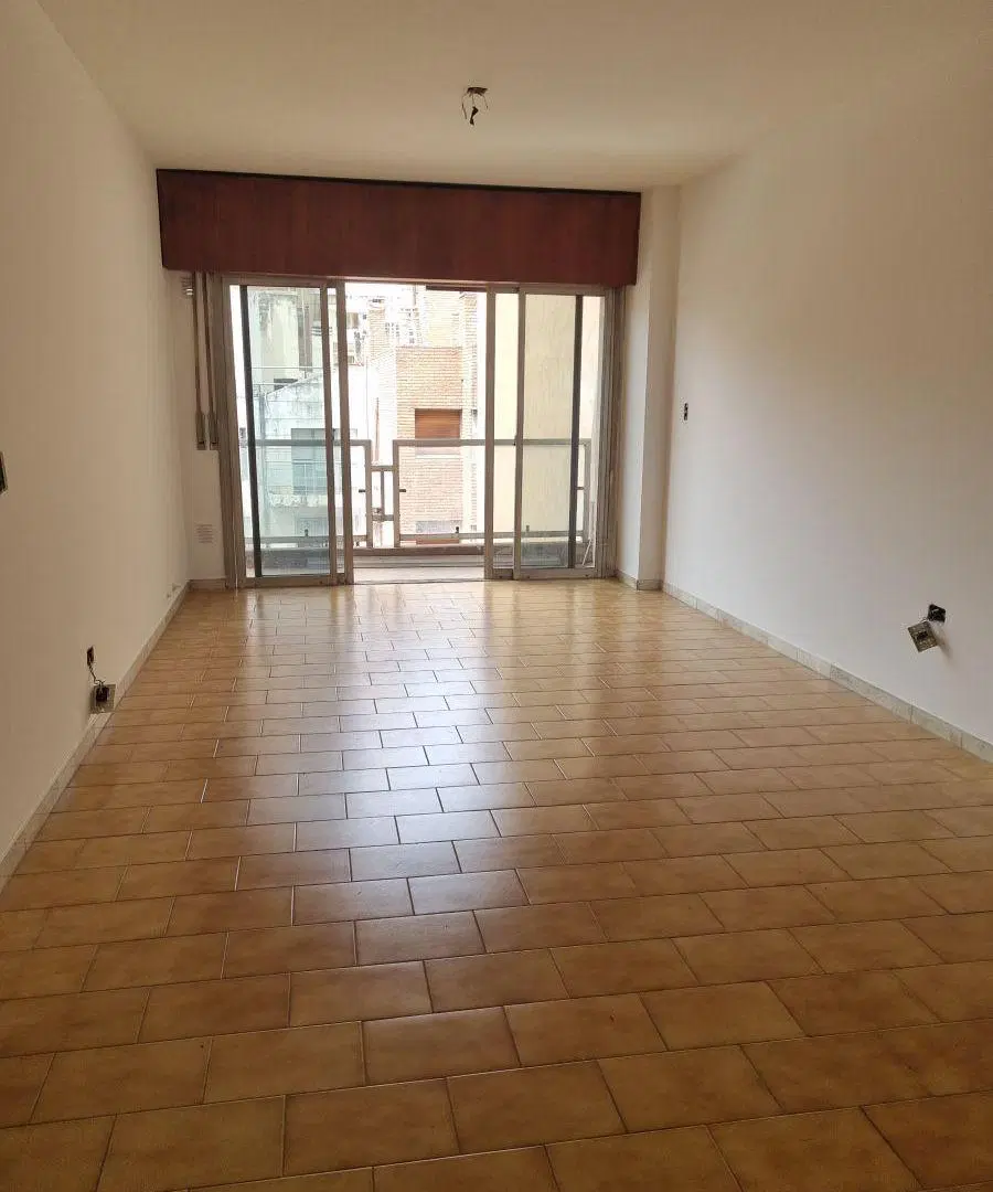 DEPARTAMENTO EN VENTA!! 2 DORMITORIOS! CENTRO! ESCRITURA 5