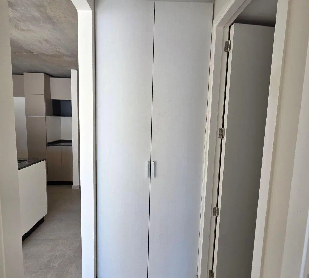 ALQUILAMOS! UN DORMITORIO A ESTRENAR! B° COFICO 3