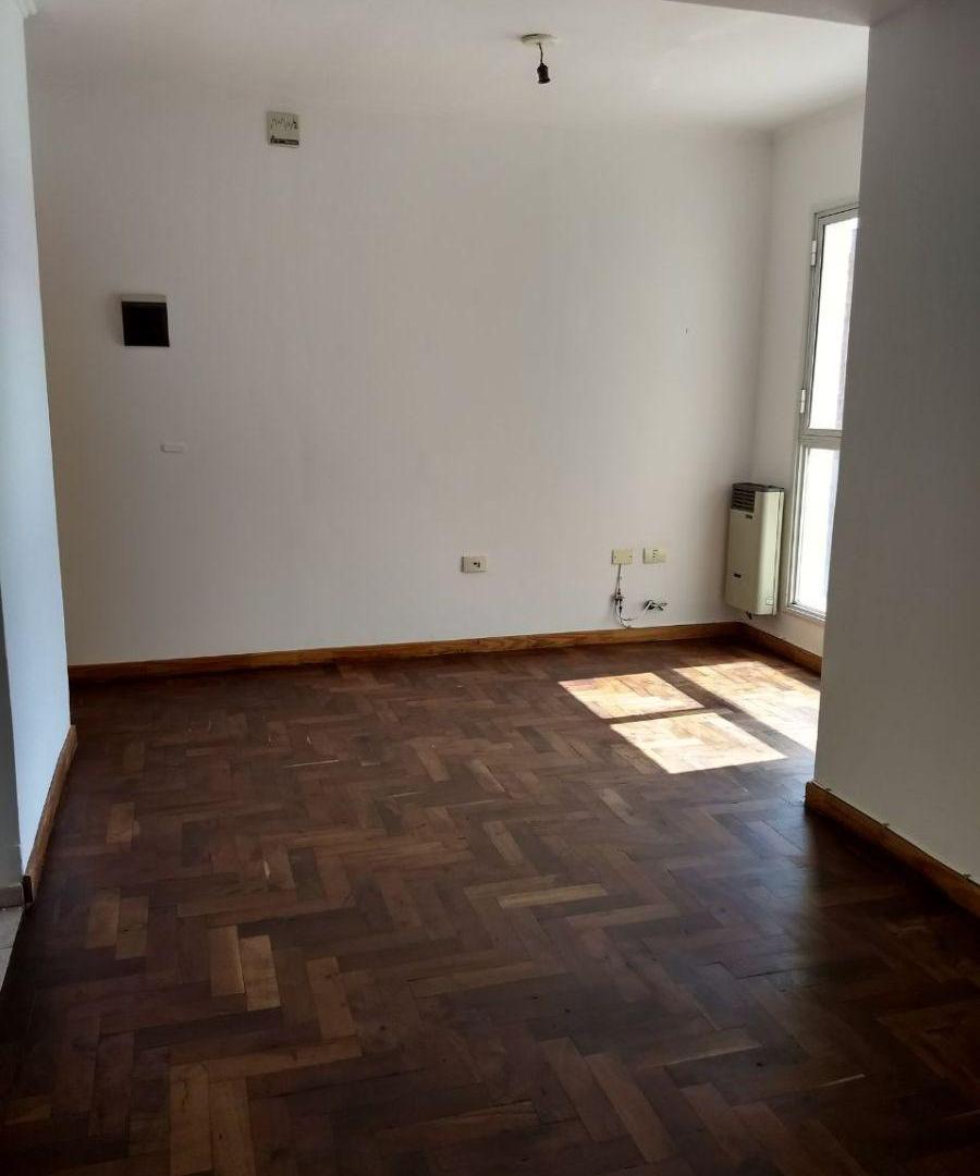 Foto de VENDO DEPARTAMENTO! A METROS DE VELEZ SARSFIELD. EXCELENTE UBICACION, imagen 5