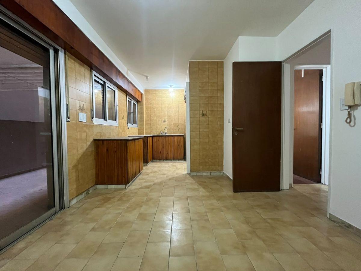 Foto de VENDO DEPARTAMENTO - 2 DORMITORIOS - DUARTE QUIRÓZ 282 - CENTRO, imagen 5