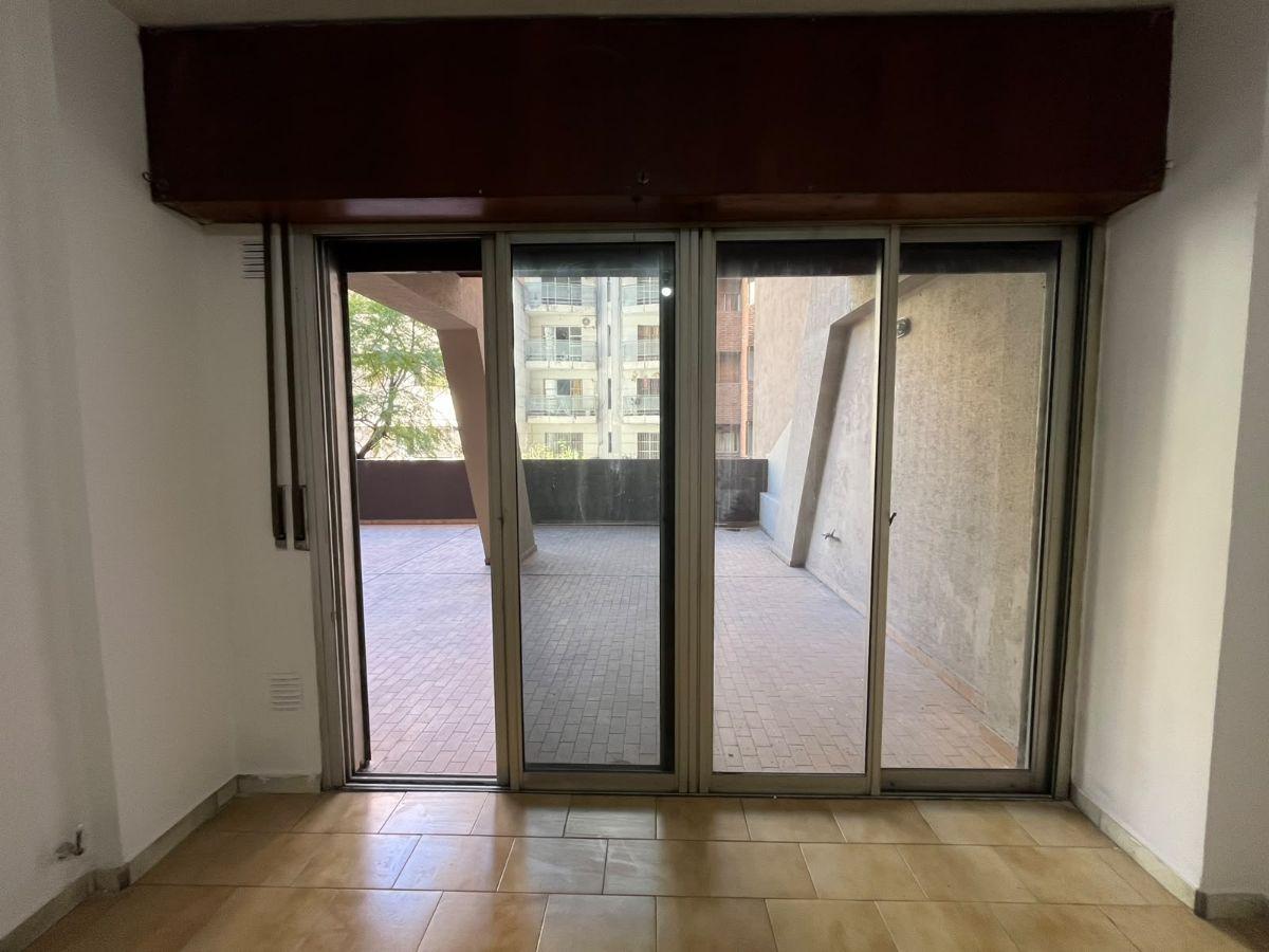 Foto de VENDO DEPARTAMENTO - 2 DORMITORIOS - DUARTE QUIRÓZ 282 - CENTRO, imagen 4