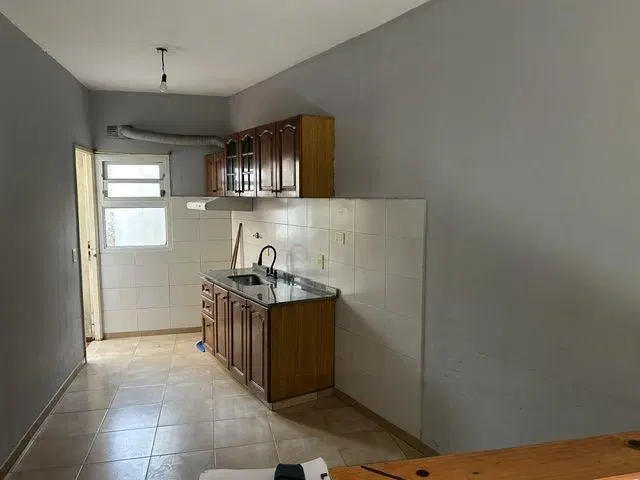EXCELENTE y AMPLIO DEPARTAMENTO en ALQUILER SIN EXPENSAS en VALENTIN ALSINA 4