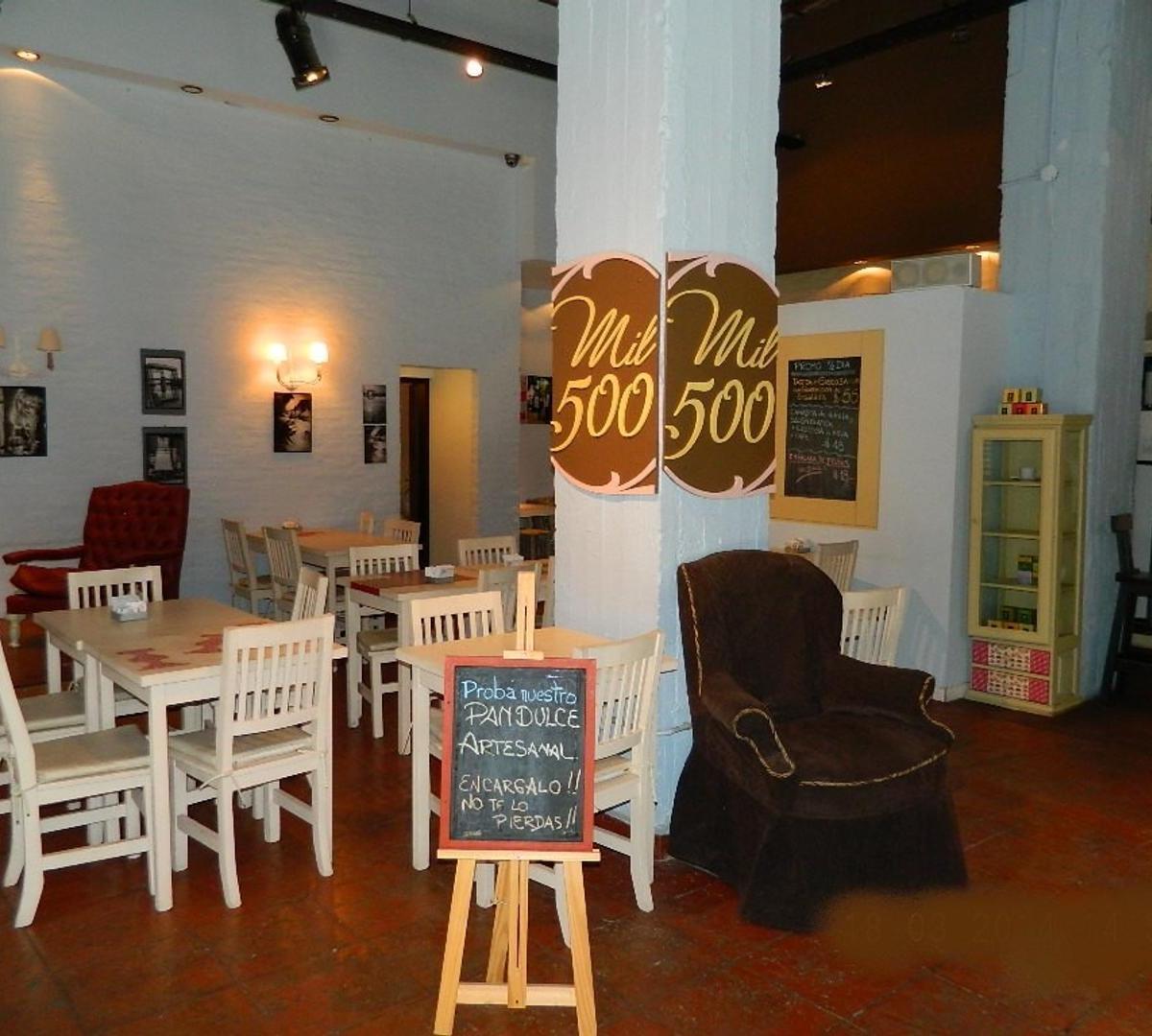 Foto de LOCAL EN VENTA CON SUBSUELO Y DOS PISOS DE VIVIENDAS, imagen 3