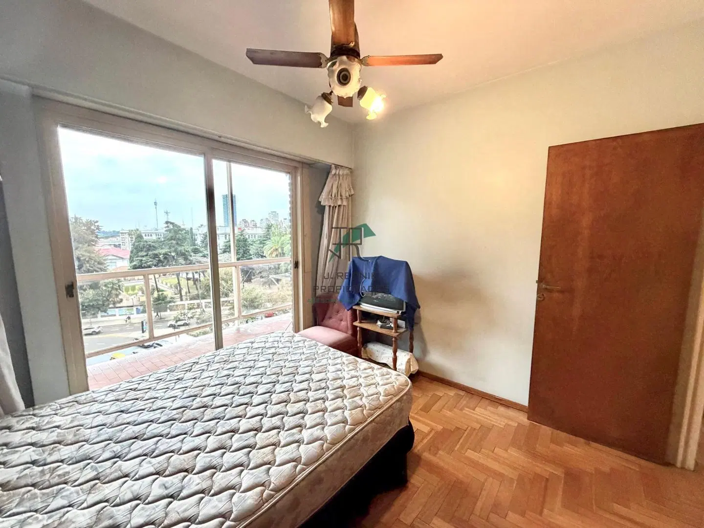 Departamento 4 ambientes conchera. apto profesional 4