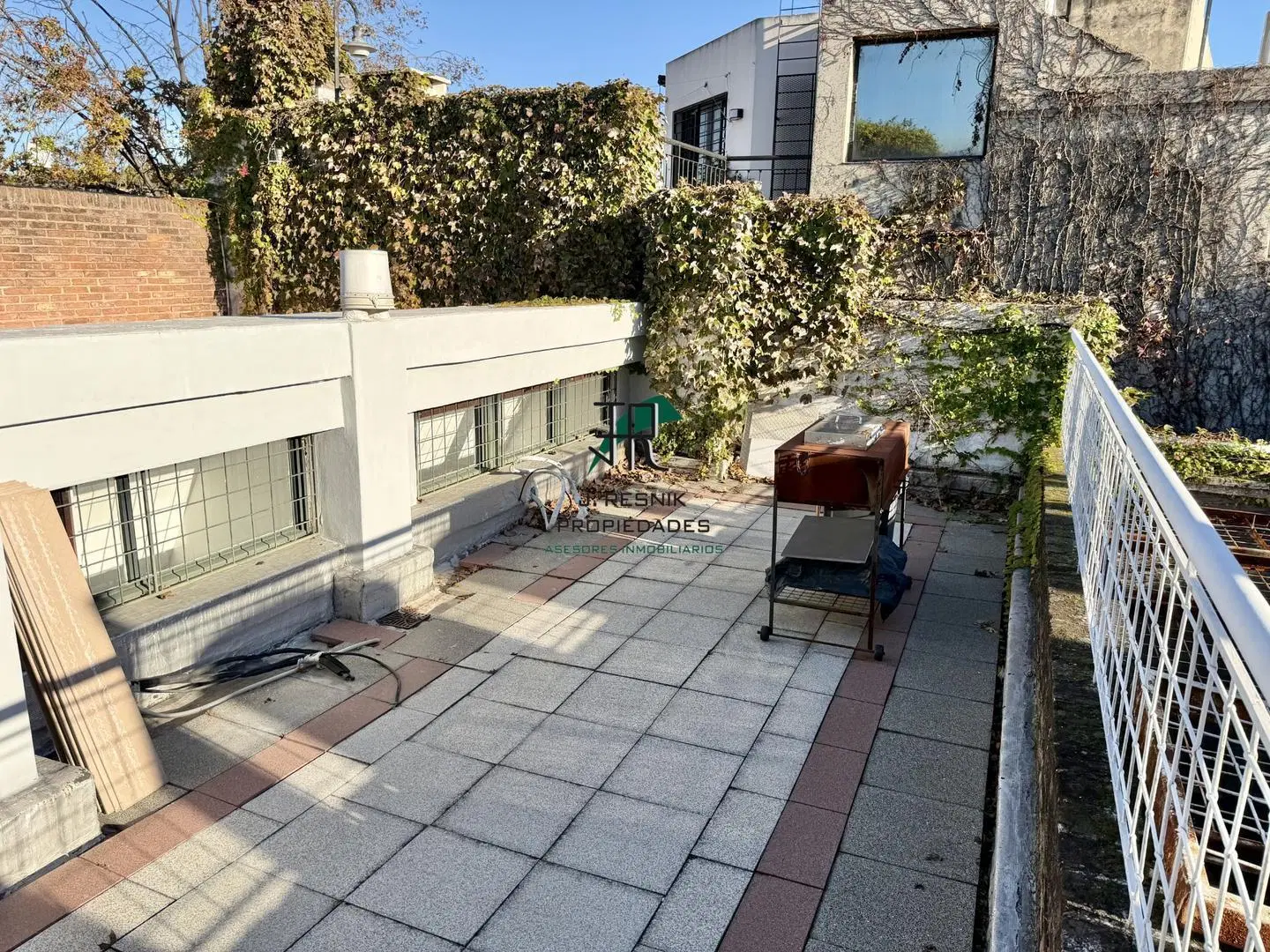 Local / Oficina nueva. Planta libre. Terraza 2