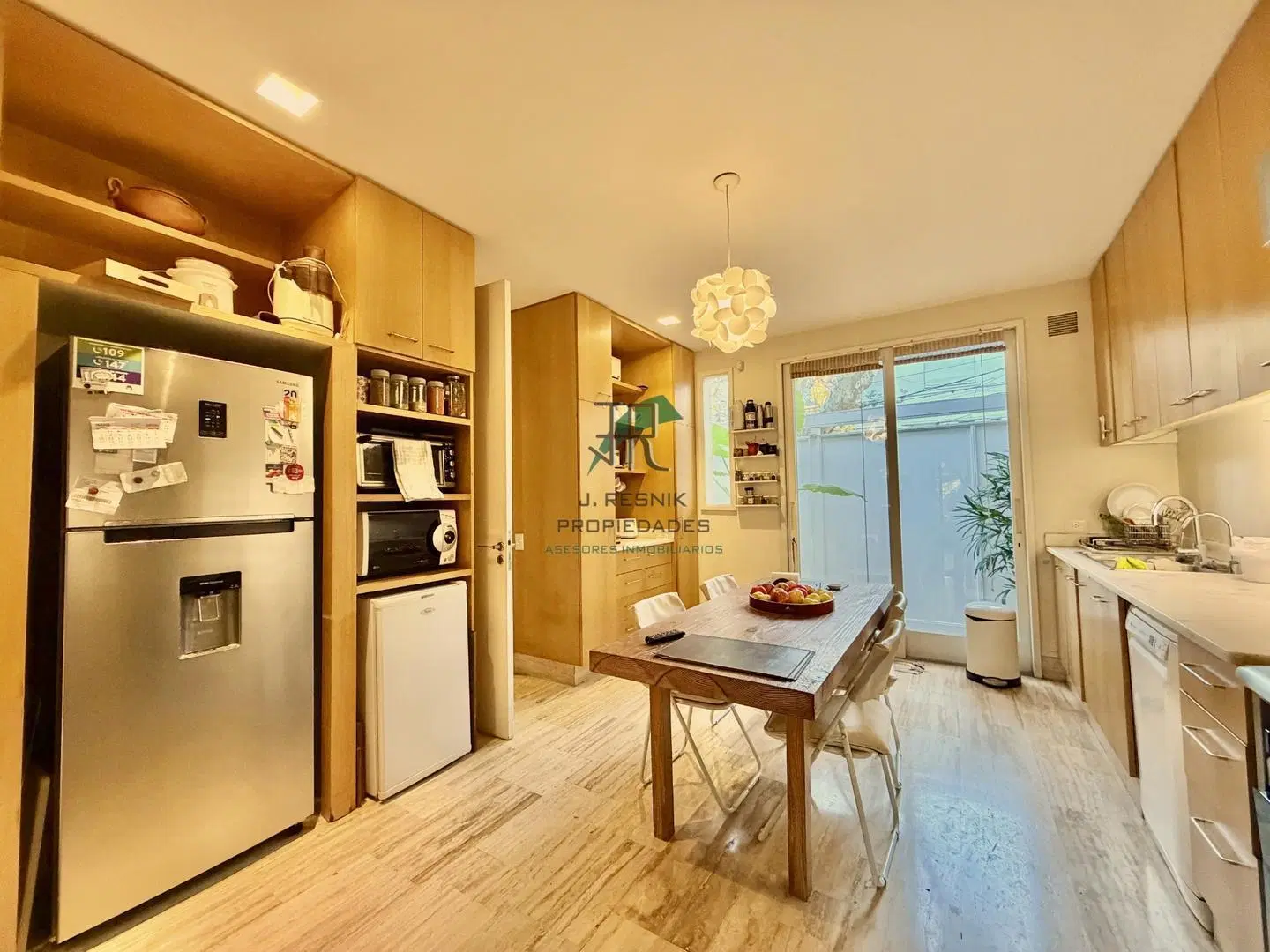 RESIDENCIA EN 4 PLANTAS - ASCENSOR - PARQUE - PILETA 3