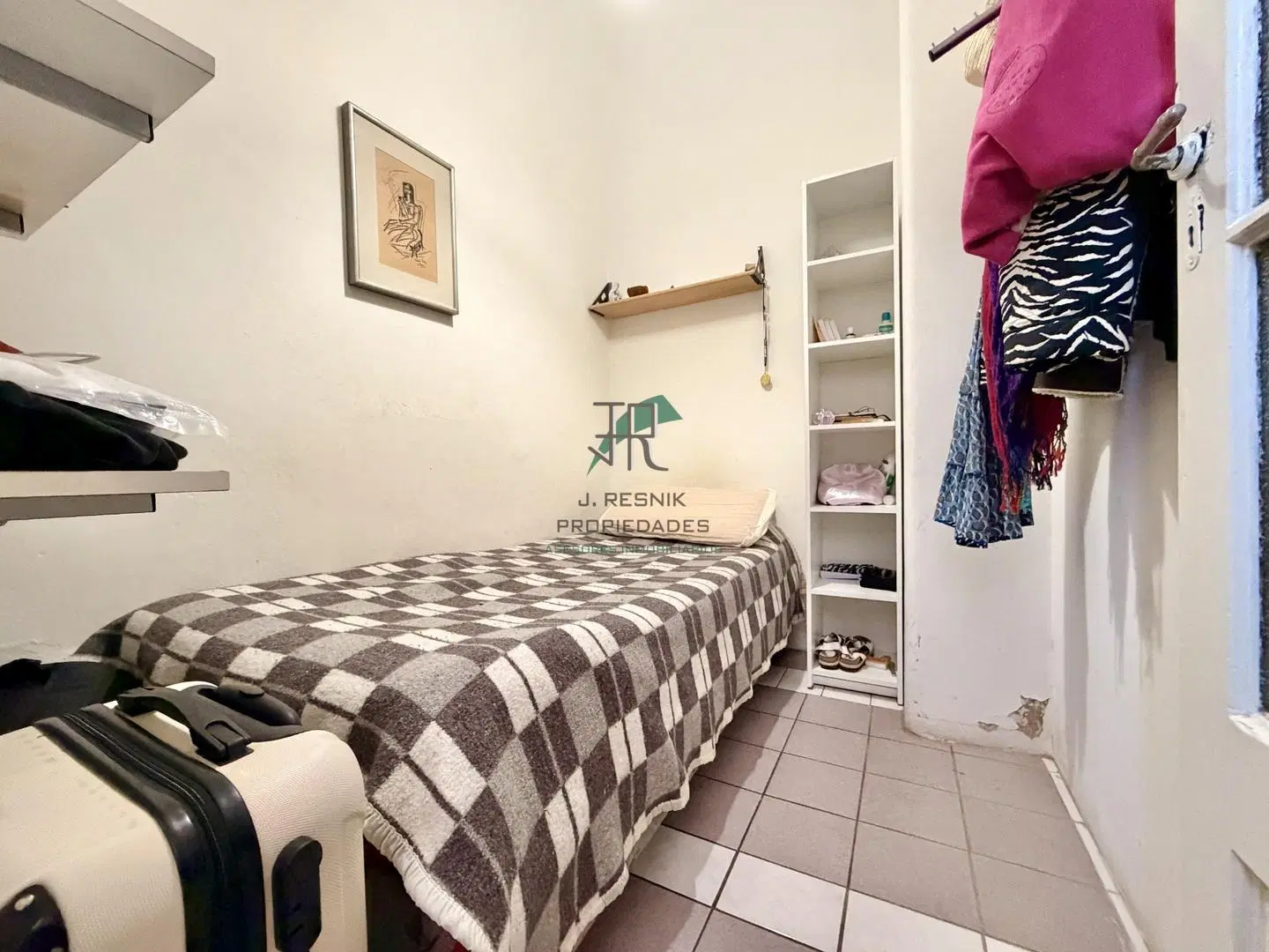 DEPARTAMENTO 3 AMBIENTES CON DEPENDENCIA 2