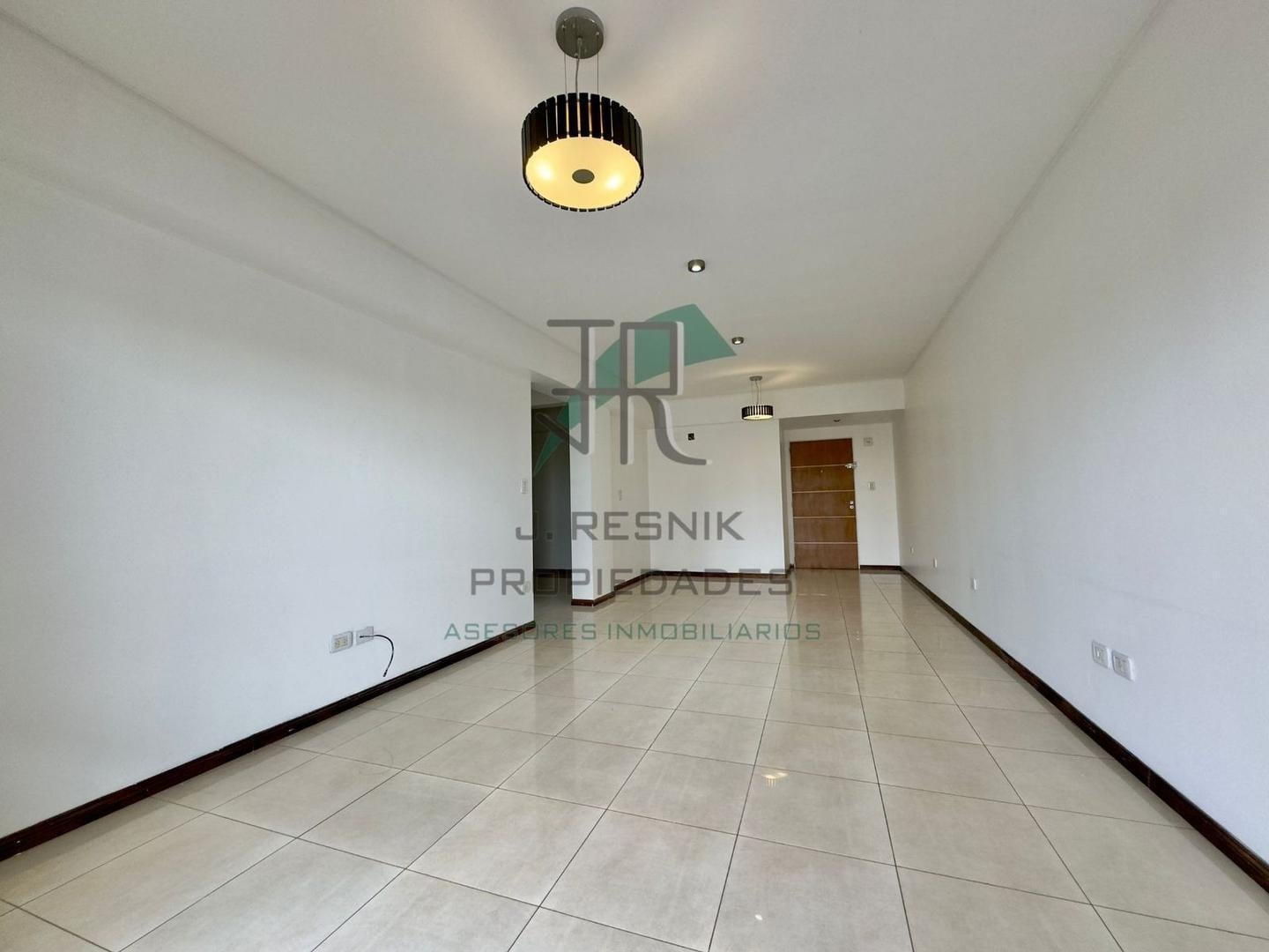 Foto de DEPARTAMENTO EN ALQUILER 3 AMBIENTES CON COCHERA, imagen 1