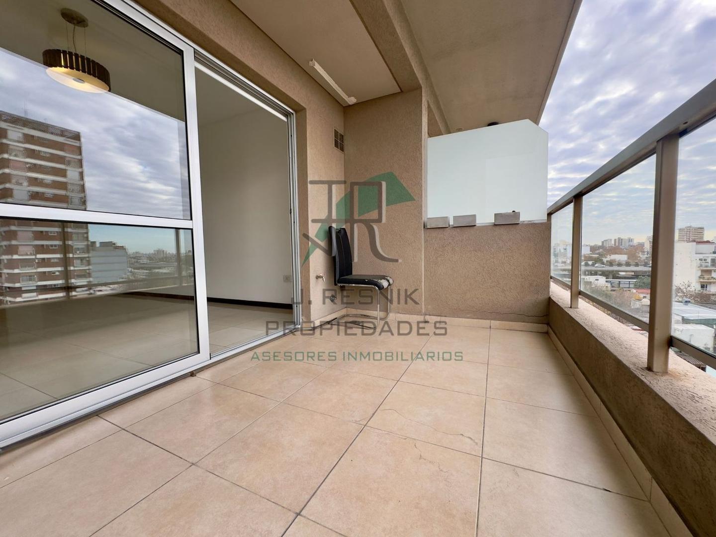 Foto de DEPARTAMENTO EN ALQUILER 3 AMBIENTES CON COCHERA, imagen 2
