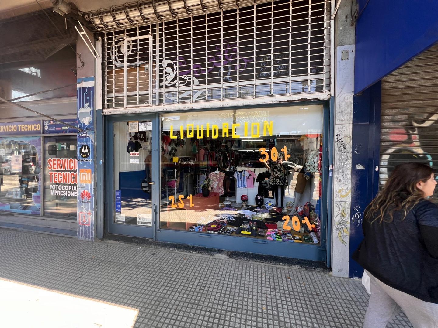 Foto de EXCELENTE LOCAL EN ZONA COMERCIAL, imagen 2