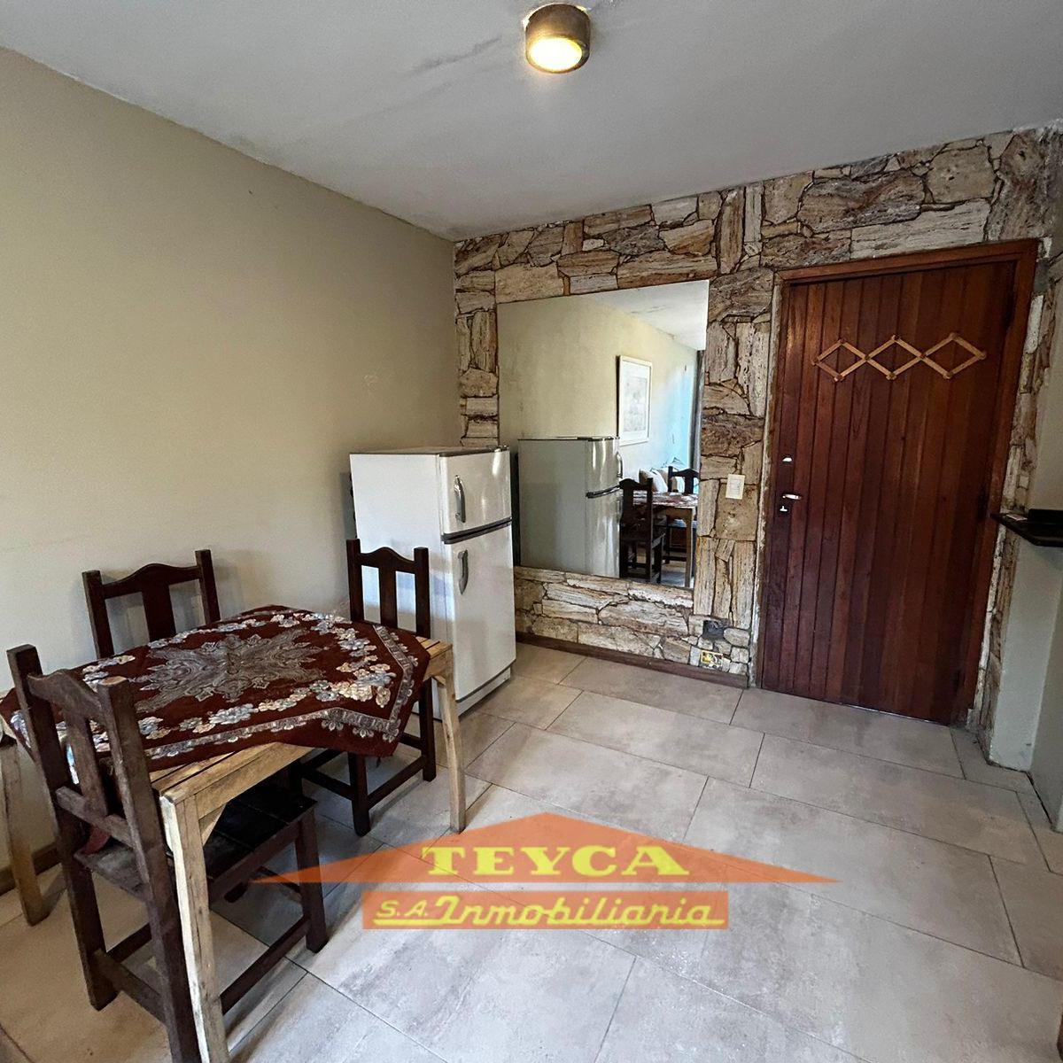 Departamento en Venta, 2 ambientes C/ cochera, Zona centro Pinamar