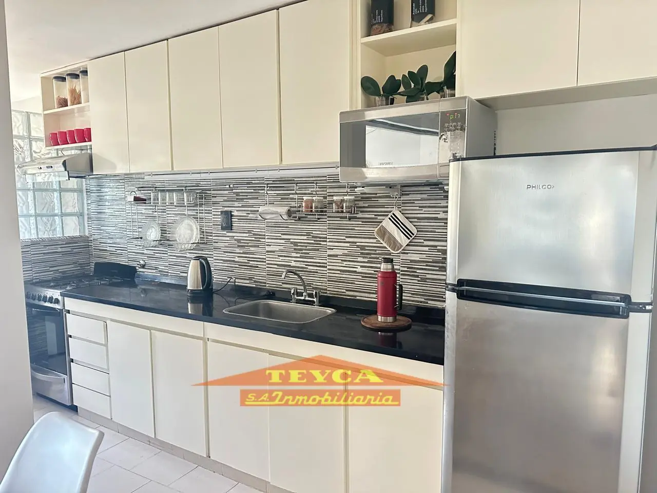 Venta, departamento de 3 ambientes C/ cochera, zona Sur playa, Pinamar 2