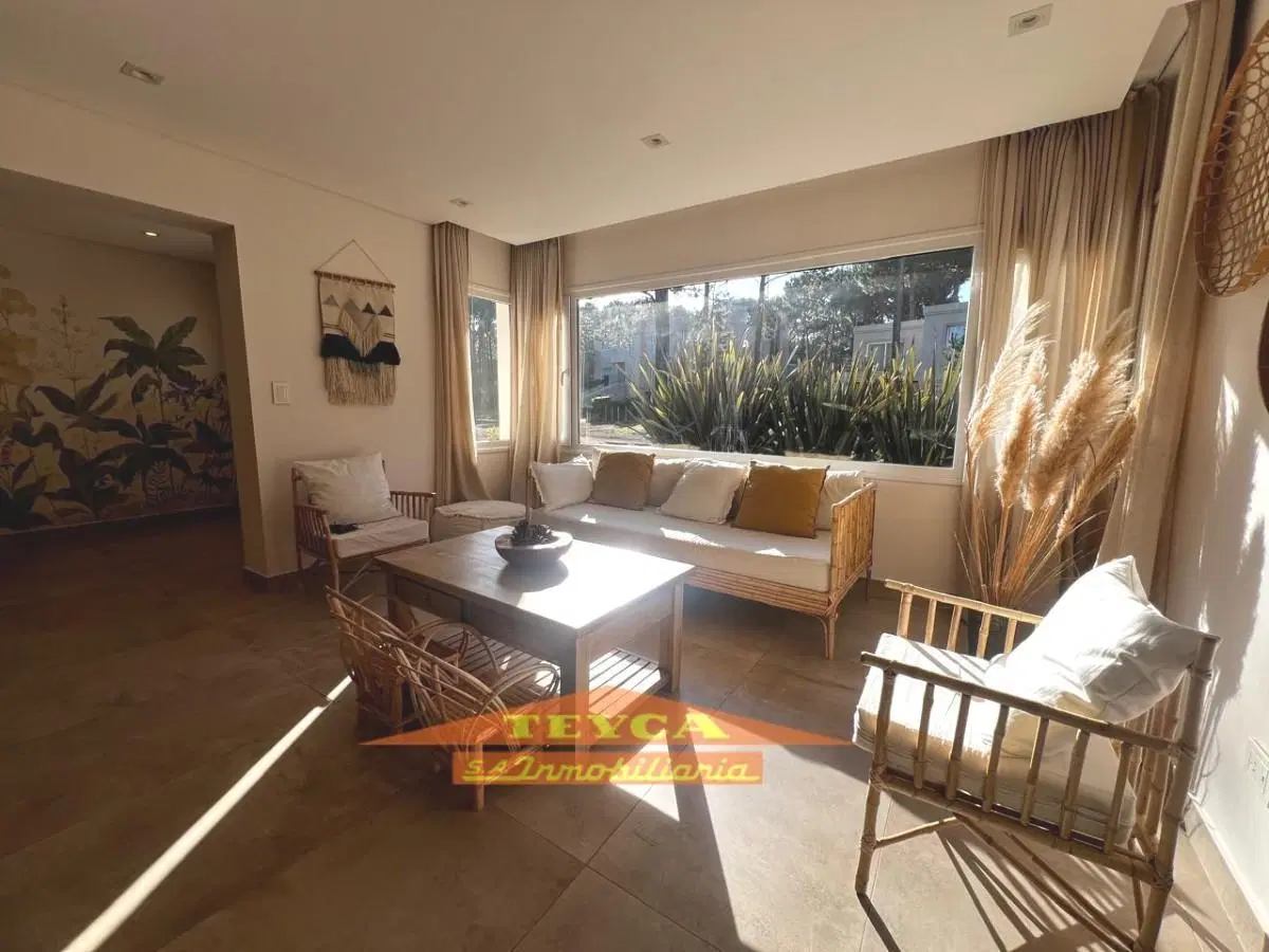 Venta, Casa de 5 ambientes, Zona Norte Pinamar 4
