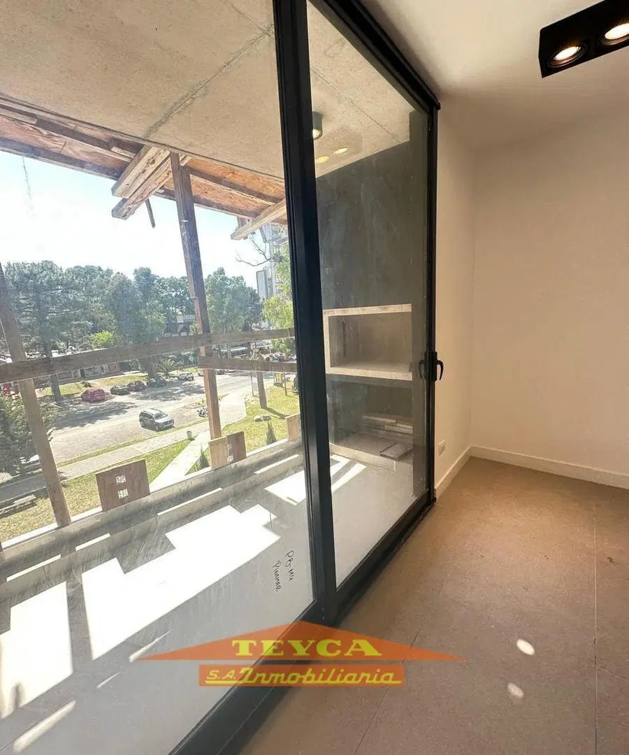 Departamento en venta en pozo / cochera opcional, CENTRO PINAMAR 8