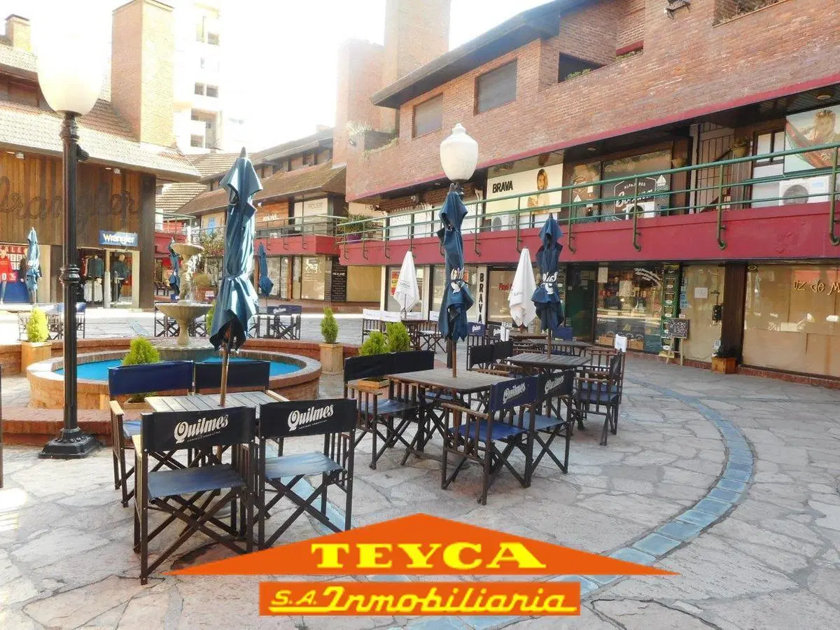 Local Doble a la venta, Imperdible Oportunidad!!! 1