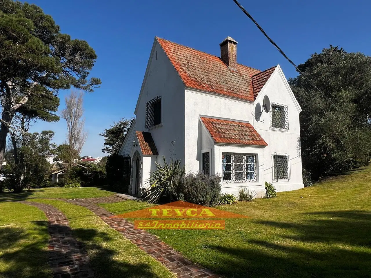 Venta, Casa de 5 ambientes C/ Dep, Zona Centro, Pinamar 2