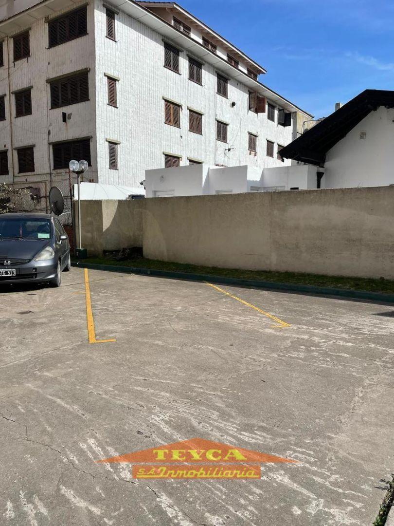 Foto de Venta, departamento de 2 ambientes c/ cochera, Zona centro, Pinamar, imagen 2