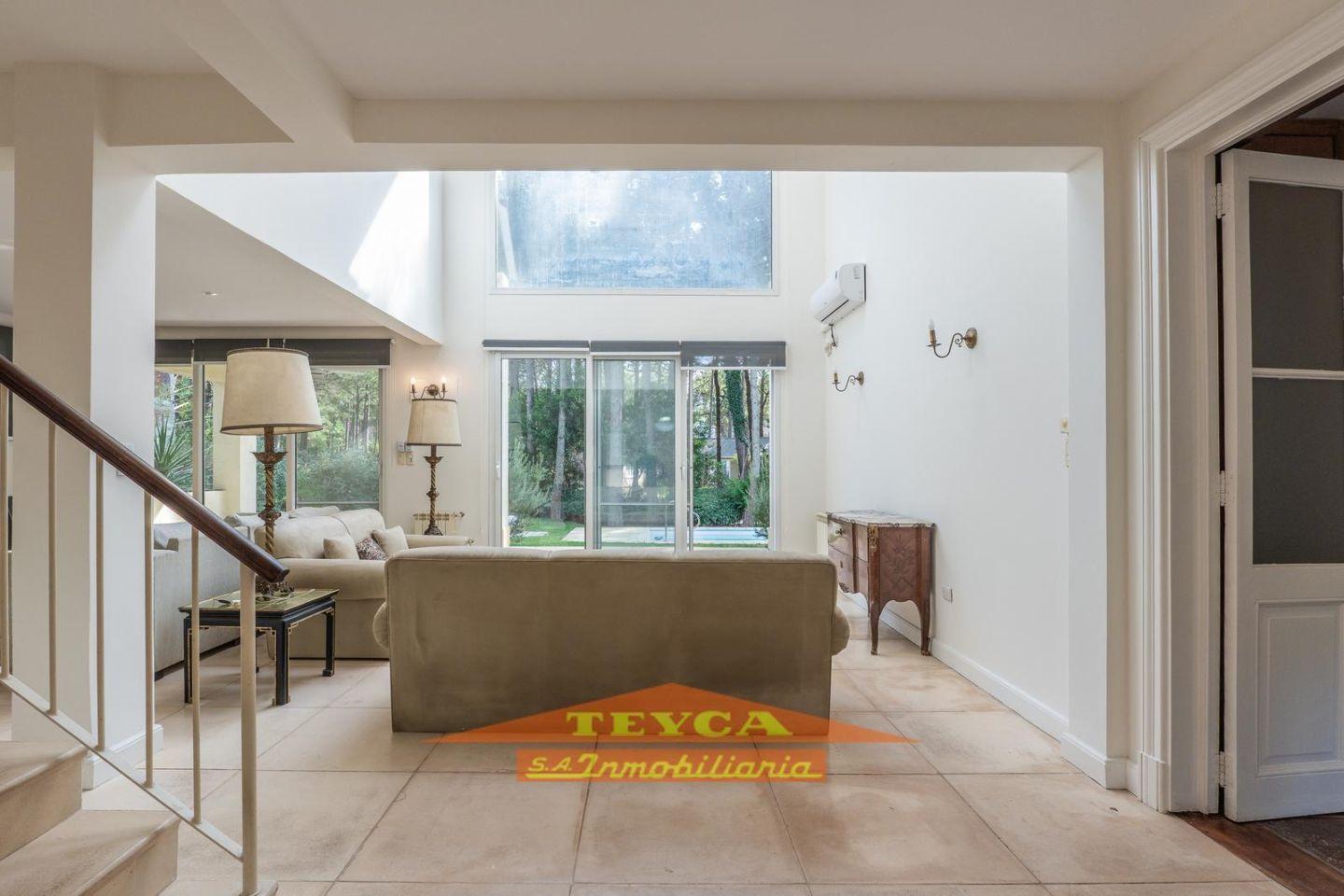 Foto de VENTA Casa de 4 amb | Zona norte, Pinamar, imagen 2