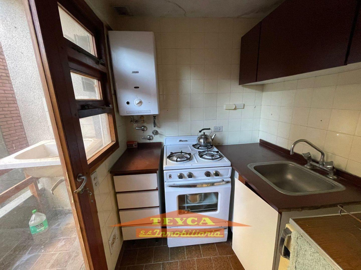 Foto de VENTA, Departamento de 2 ambientes, Zona Centro Pinamar., imagen 2