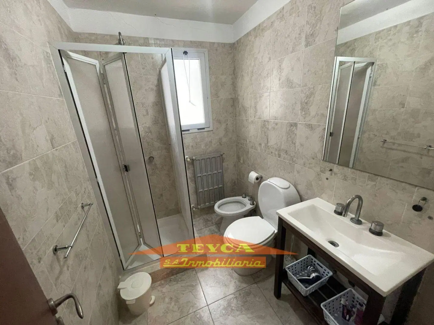 En venta PH, de 4 ambientes, zona B5 , Pinamar 2