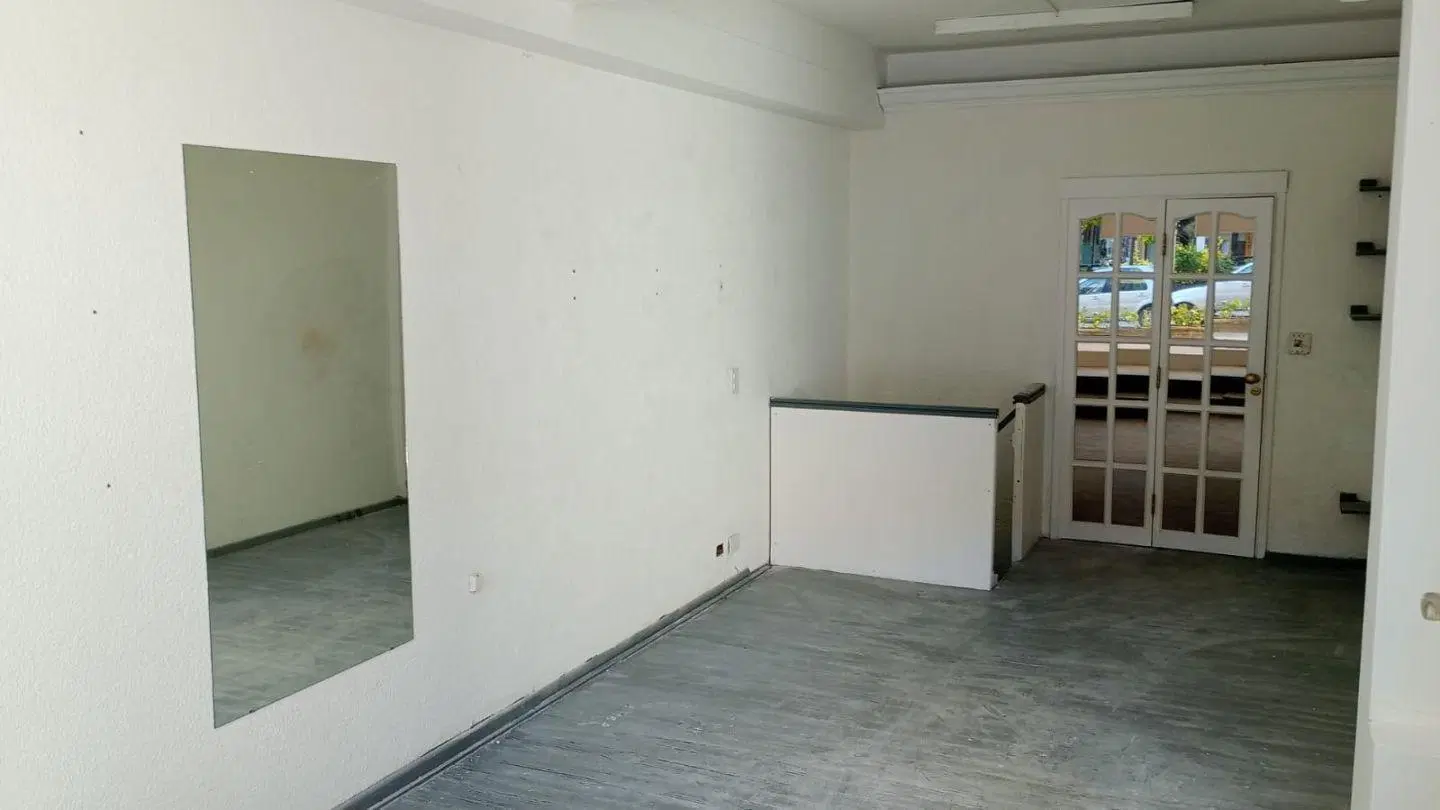 Local en venta, Zona centro Pinamar 3