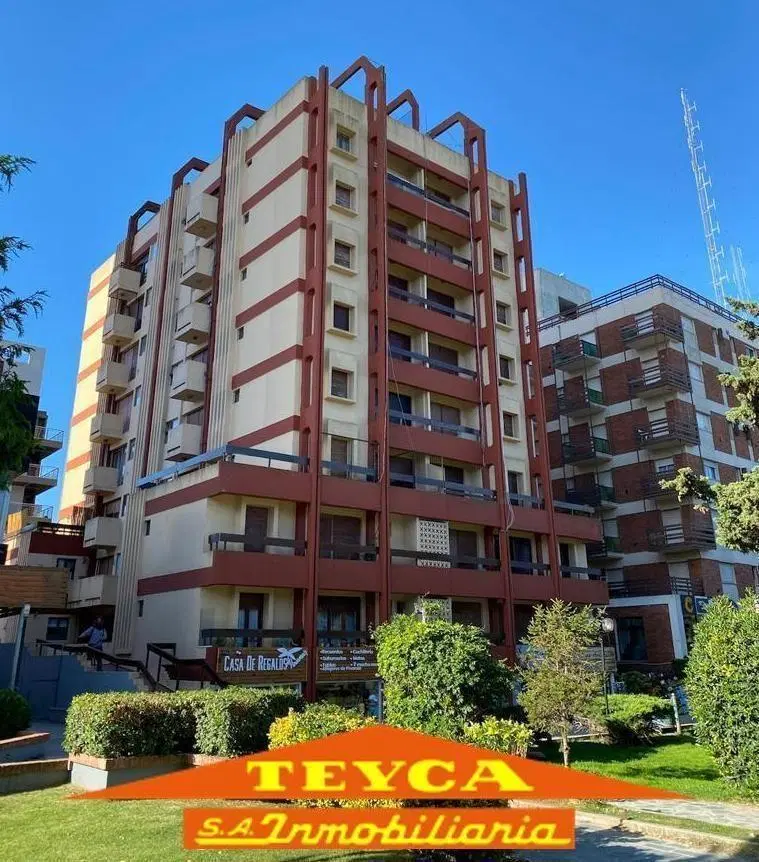 Departamento en venta , monoambiente, zona centro Pinamar, REMODELADO!!! 3