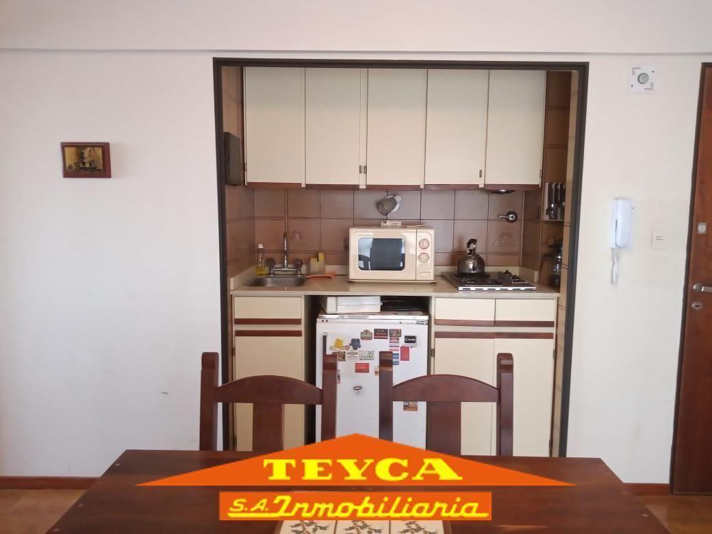 Foto de VENTA, DEPTO 2 AMB C/ COCHERA Y BAULERA, CENTRO PINAMAR, imagen 2
