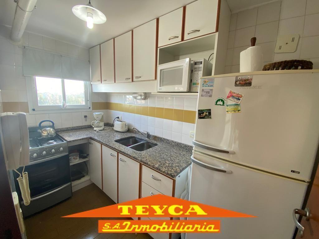 Foto de Departamento de 3 ambientes - Centro Pinamar, imagen 3