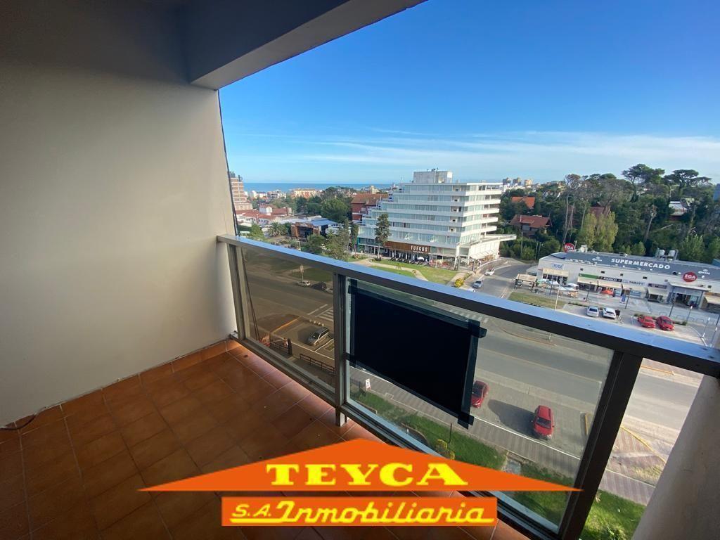 Foto de Departamento de 3 ambientes - Centro Pinamar, imagen 5