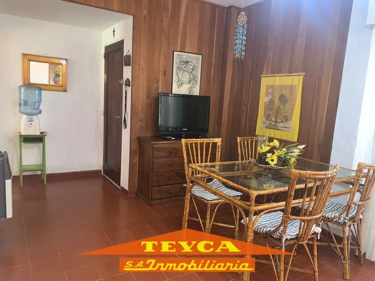 VENTA, DEPTO DE 2 AMBIENTES C/ COCHERA, ZONA DUPLEX, PINAMAR 5